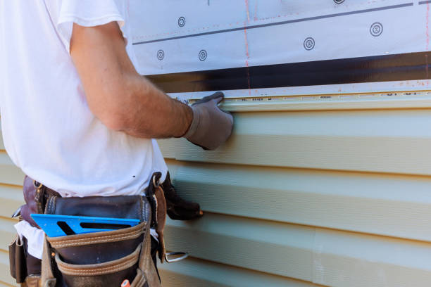 Trusted Siding Contractor service in Colchester, IL - Creative Siding